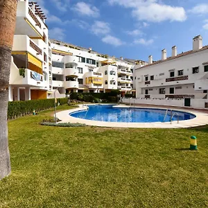 Urb Pueblo Del Parque, Luxury 2 Bedroom Apartment. Fantastic Location. Apartment Benalmadena